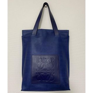 ロエベ(LOEWE)の【新品・未使用】LOEWE ロエベ　レザートートバッグ　ネイビー(トートバッグ)