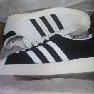 28cm adidas SUPERSTAR  GX2716