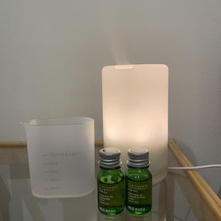 ムジルシリョウヒン(MUJI (無印良品))の無印、アロマディフューザー、エッセンシャルオイル2つ(アロマディフューザー)