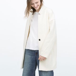 ザラ(ZARA)の【美品】ZARA オフホワイト コート チェスター ノーカラー ジャケット(ロングコート)