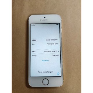 iPhone - iPhone SE 16GBモデルの通販 by aqua's shop｜アイフォーン ...