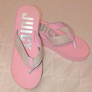 ジューシークチュール(Juicy Couture)のジュシークチュール　サンダル　サマーセール❣️ お値下げしました‼️(ビーチサンダル)