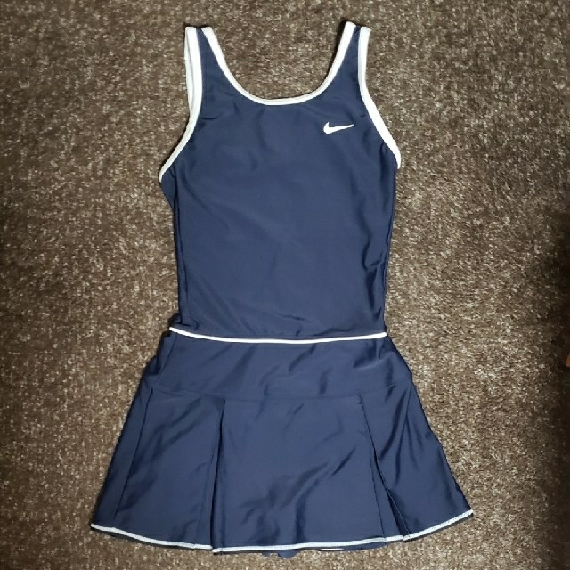 NIKE(ナイキ)のナイキ水着160 キッズ/ベビー/マタニティのキッズ服女の子用(90cm~)(水着)の商品写真