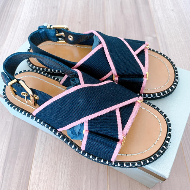 Marni】クロス ストラップサンダル Marni】クロス ストラップサンダル
