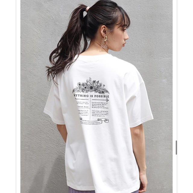 one after another NICE CLAUP(ワンアフターアナザーナイスクラップ)のTシャツ バックプリントTシャツ レディースのトップス(Tシャツ(半袖/袖なし))の商品写真