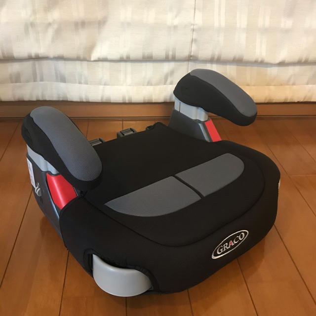 Greco(グレコ)のYukayuks様専用　GRACO ジュニアシート キッズ/ベビー/マタニティの外出/移動用品(自動車用チャイルドシート本体)の商品写真