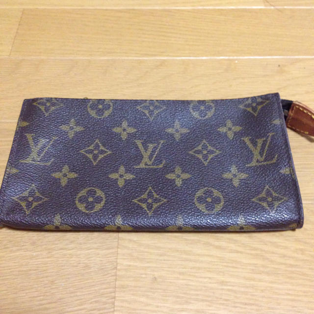 LOUIS VUITTON(ルイヴィトン)のルイヴィトン 小物入れ レディースのバッグ(クラッチバッグ)の商品写真