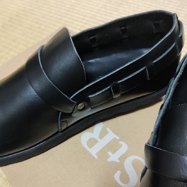 BIRKENSTOCK(ビルケンシュトック)の【新品】StRutt オーロラシューズ風 メンズ 25cm メンズの靴/シューズ(スリッポン/モカシン)の商品写真