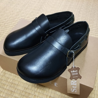 ビルケンシュトック(BIRKENSTOCK)の【新品】StRutt オーロラシューズ風 メンズ 25cm(スリッポン/モカシン)