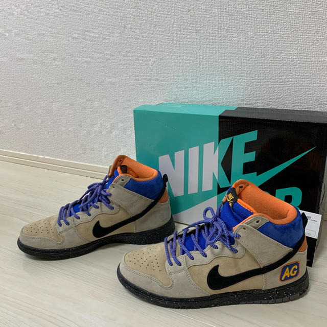 NIKE(ナイキ)のNIKE DUNK HIGH PREMIUM SB ACAPULCO GOLD メンズの靴/シューズ(スニーカー)の商品写真