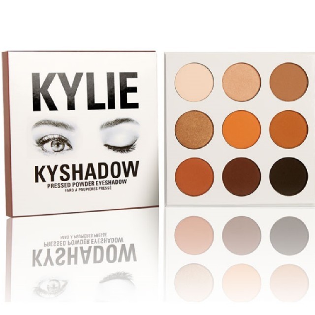 Kylie Cosmetics(カイリーコスメティックス)の新品 カイリーコスメティックス ザブロンズパレット コスメ/美容のベースメイク/化粧品(アイシャドウ)の商品写真
