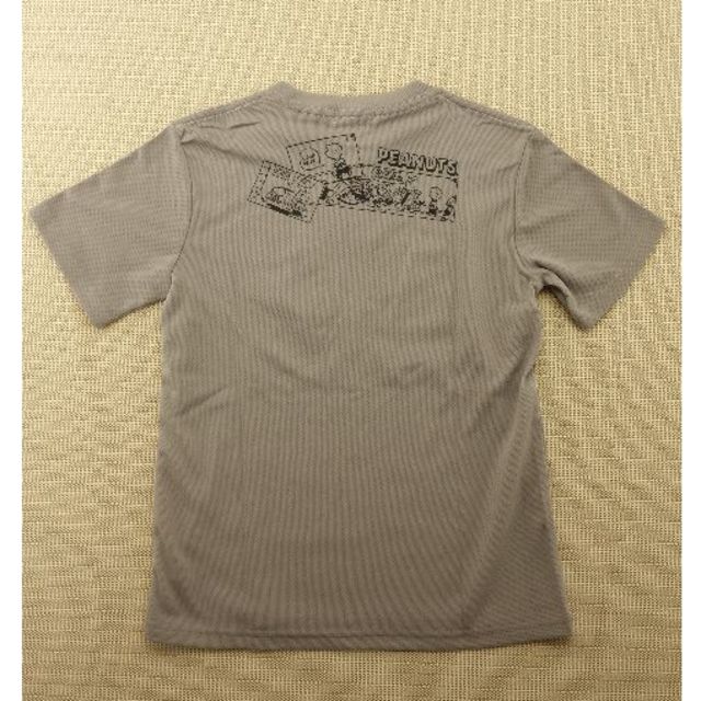 SNOOPY(スヌーピー)のT-0071　スヌーピー　Tシャツ　Sサイズ レディースのトップス(Tシャツ(半袖/袖なし))の商品写真
