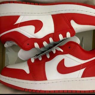 ナイキ(NIKE)のNIKE AIR JORDAN 1 LOW GYM RED/WHITE(スニーカー)