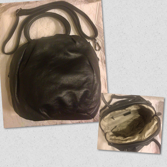 ear PAPILLONNER(イアパピヨネ)の☆お値下げ☆イアパピヨネ うめトートバッグ S 黒 レディースのバッグ(トートバッグ)の商品写真