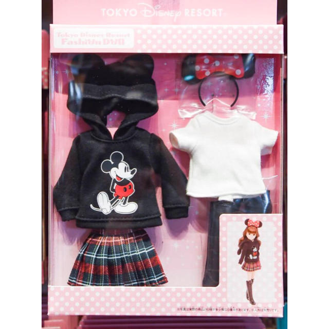 Disney(ディズニー)のディズニーランド限定 ファッションドール ミニー ルームウェア コスチューム  エンタメ/ホビーのおもちゃ/ぬいぐるみ(キャラクターグッズ)の商品写真