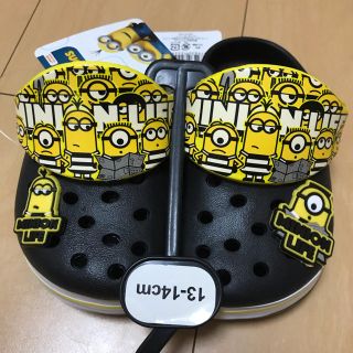 ミニオン(ミニオン)の新品タグ付き！ミニオンズ クロックス風 サンダル 13-14cm(サンダル)