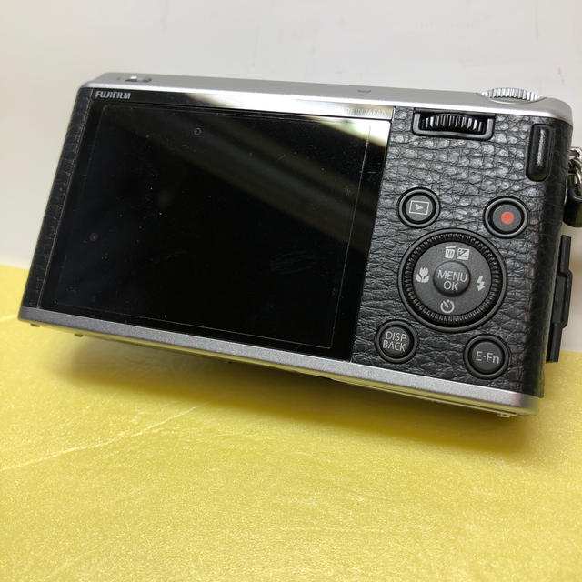 Fujifilm XF1 スマホ/家電/カメラのカメラ(コンパクトデジタルカメラ)の商品写真