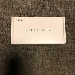 アローズ(arrows)のFUJITSU arrows RX(スマートフォン本体)