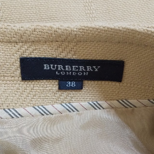 BURBERRY(バーバリー)のバーバリー  タイトスカート レディースのスカート(ひざ丈スカート)の商品写真