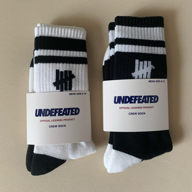 undefeated ソックス　2足セット　白黒