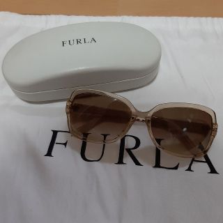 フルラ(Furla)のFURLAサングラス ベージュ(サングラス/メガネ)