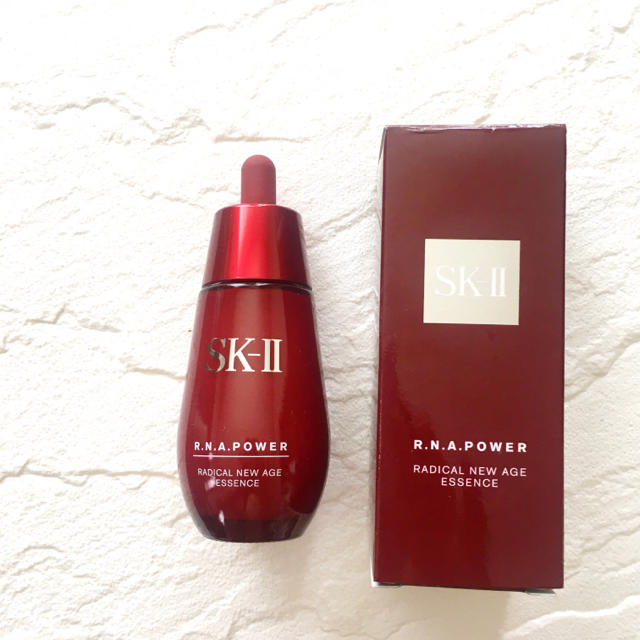 SK-II hydrating Facial Treatment Essence with PITERA™