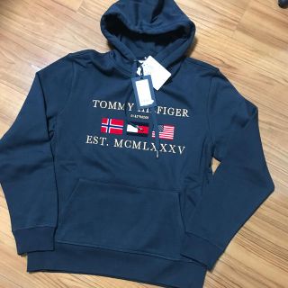 トミーヒルフィガー(TOMMY HILFIGER)のトミー　パーカー(パーカー)