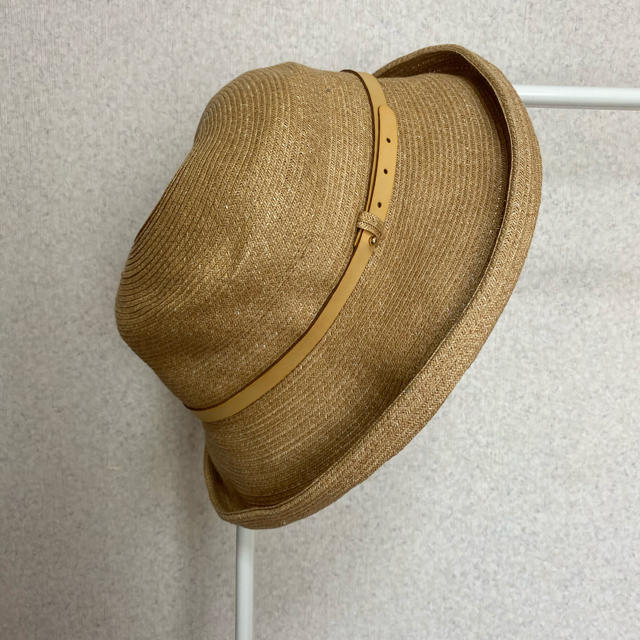 麦わら帽子　調節付き レディースの帽子(麦わら帽子/ストローハット)の商品写真