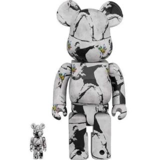 メディコムトイ(MEDICOM TOY)のBE@RBRICK FLOWER BOMBER 100％ 400％ バンクシー(キャラクターグッズ)