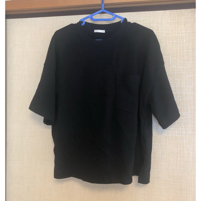 GU(ジーユー)のなつみかんさん専用。GU カットソー メンズのトップス(Tシャツ/カットソー(半袖/袖なし))の商品写真