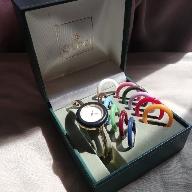 Gucci(グッチ)のGUCCI　チェンジベゼル　腕時計 レディースのファッション小物(腕時計)の商品写真