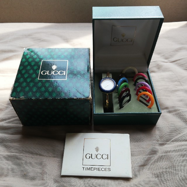 Gucci(グッチ)のGUCCI　チェンジベゼル　腕時計 レディースのファッション小物(腕時計)の商品写真