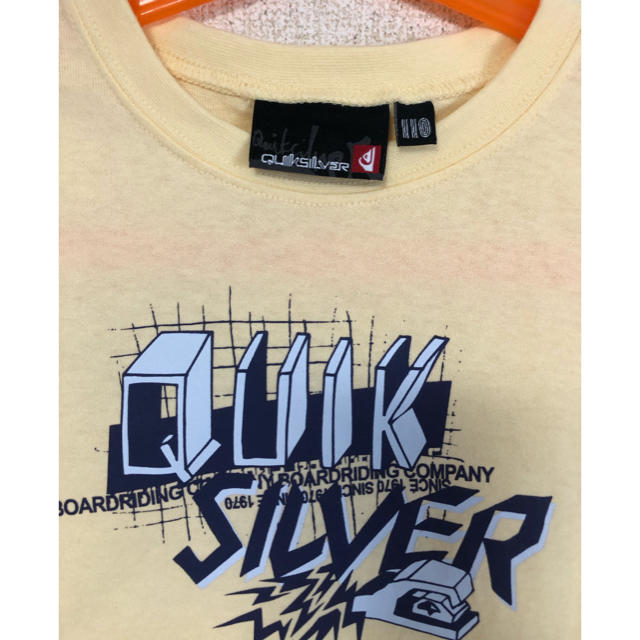 QUIKSILVER(クイックシルバー)のクイックシルバー　Tシャツ　100 キッズ/ベビー/マタニティのキッズ服男の子用(90cm~)(Tシャツ/カットソー)の商品写真