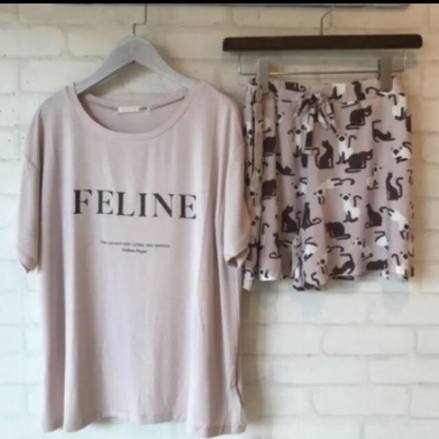 gelato pique(ジェラートピケ)の新品☆ ワンポインロゴTシャツ＆キャットモチーフショートパンツ レディースのルームウェア/パジャマ(ルームウェア)の商品写真