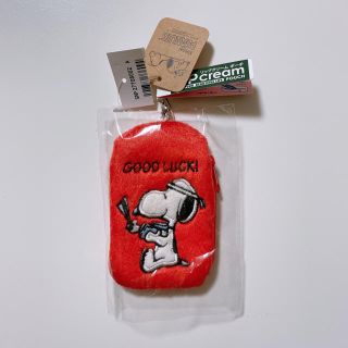 スヌーピー(SNOOPY)の新品　スヌーピー  リップクリームポーチ(キャラクターグッズ)