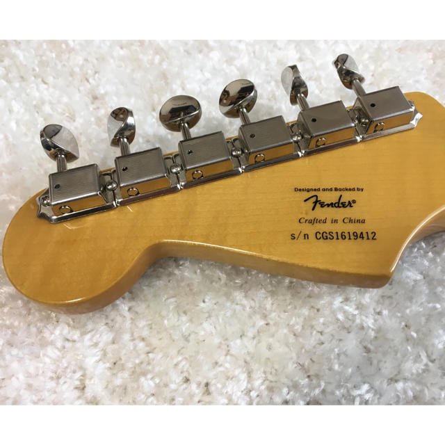 Squier Fender ClassicVibeStratocaster50s 3
