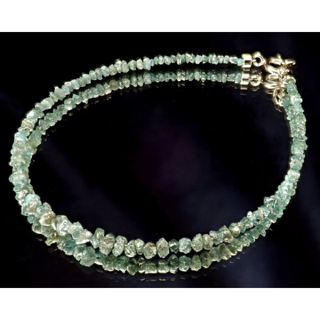 【ブレス】天然ブルーダイアモンド結晶原石 レディースのアクセサリー(ブレスレット/バングル)の商品写真
