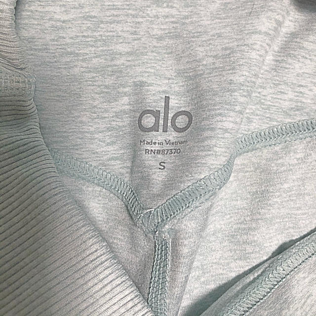 lululemon(ルルレモン)のalo yoga レギンスS 新品未使用  レディースのレッグウェア(レギンス/スパッツ)の商品写真