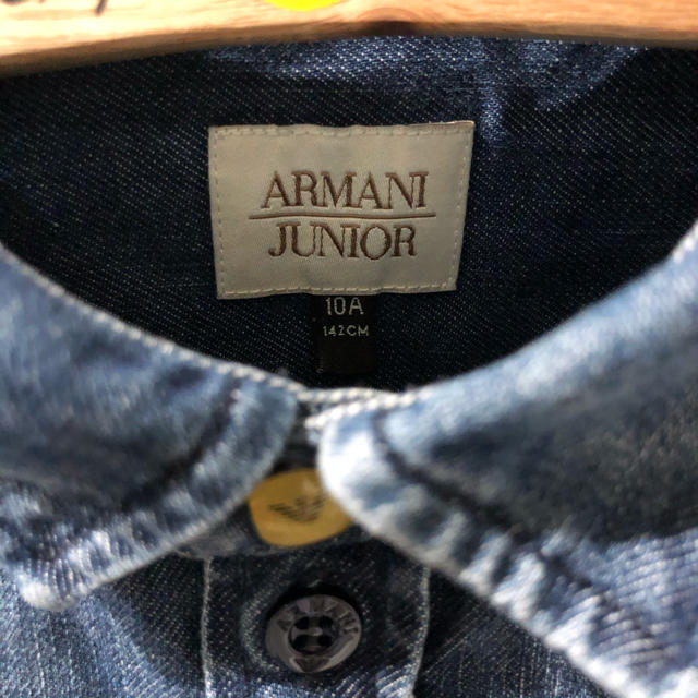 ARMANI JUNIOR(アルマーニ ジュニア)のアルマーニジュニア　デニムシャツ キッズ/ベビー/マタニティのキッズ服男の子用(90cm~)(ジャケット/上着)の商品写真