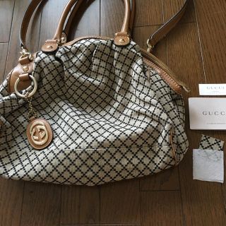 グッチ(Gucci)の★お値下げ★GUCCI キャンパス地　トートバッグ(トートバッグ)