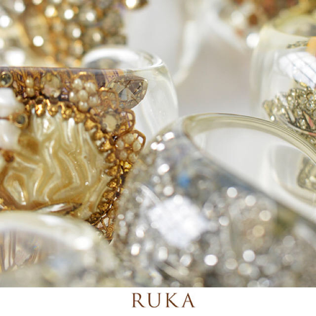 RUKA 樹脂ピアス ハンドメイドのアクセサリー(ピアス)の商品写真