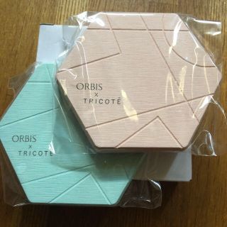 オルビス(ORBIS)の送料込★ORBIS×TRICOTE珪藻土ペアコースター&リキッドファンデサンプル(テーブル用品)