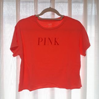 ヴィクトリアズシークレット(Victoria's Secret)のPINK短め半袖　映える！色味がお洒落🌟(Tシャツ(半袖/袖なし))