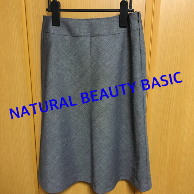 NATURAL BEAUTY BASIC(ナチュラルビューティーベーシック)のNATURAL BEAUTY BASIC スカート レディースのスカート(ひざ丈スカート)の商品写真