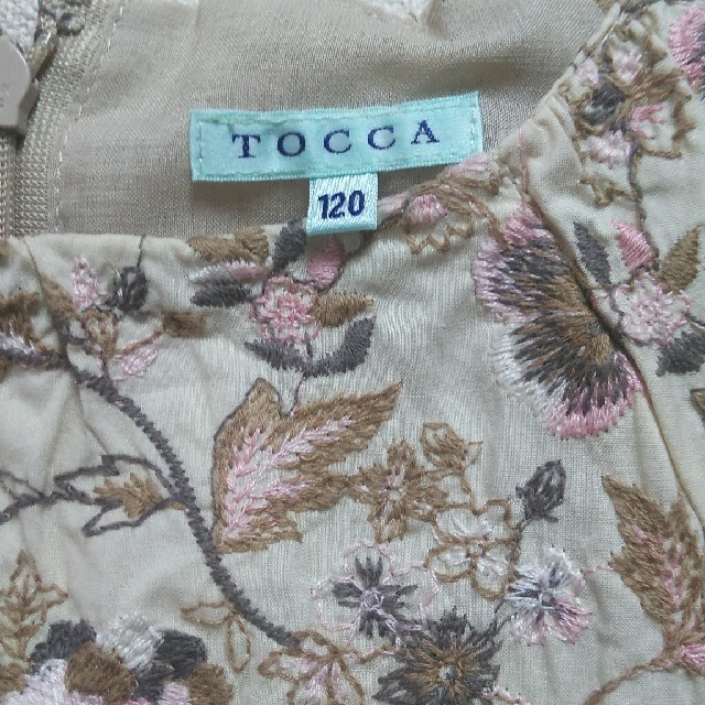 TOCCA(トッカ)のtocca トッカバンビーニ　総刺繍ワンピース120 キッズ/ベビー/マタニティのキッズ服女の子用(90cm~)(ワンピース)の商品写真