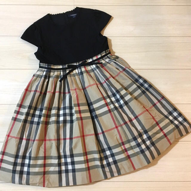 BURBERRY - BURBERRY LONDON バーバリー ワンピース ドレス 130Aの