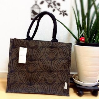 オーラカイリー(Orla Kiely)の新品イギリスで購入オーラカイリーorla kielyテスコ★コラボ特大エコバッグ(エコバッグ)