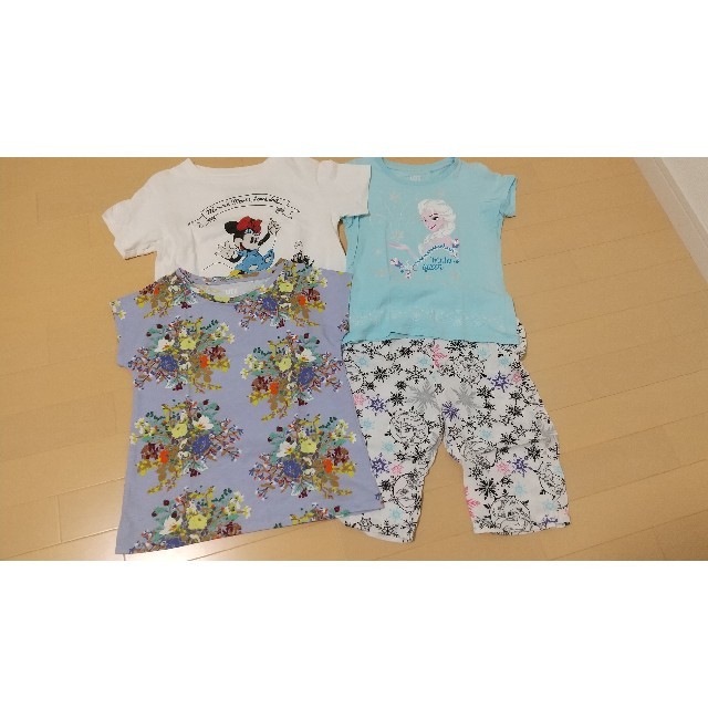 UNIQLO(ユニクロ)のUNIQLO 女の子 キッズ/ベビー/マタニティのキッズ服女の子用(90cm~)(Tシャツ/カットソー)の商品写真