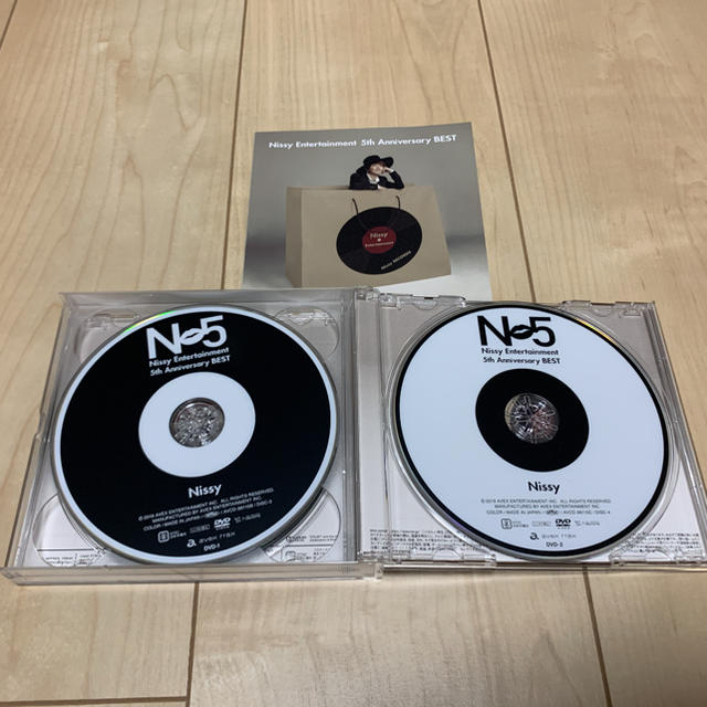 AAA(トリプルエー)の【値下げ】Nissy 5th Anniversary BEST エンタメ/ホビーのDVD/ブルーレイ(その他)の商品写真