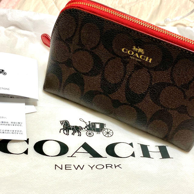 COACH  コーチ　三角ポーチ